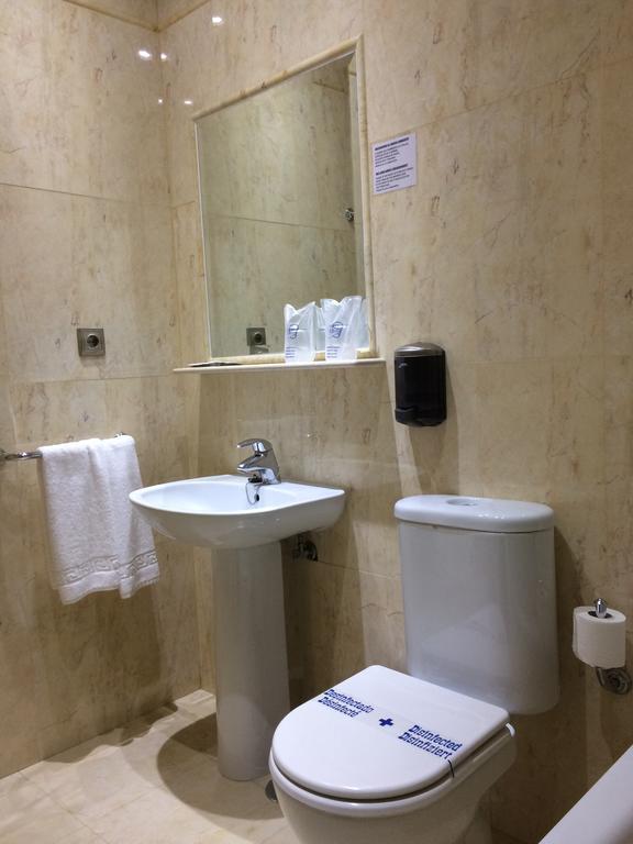 Morón de la Frontera La Morona Hotel חדר תמונה