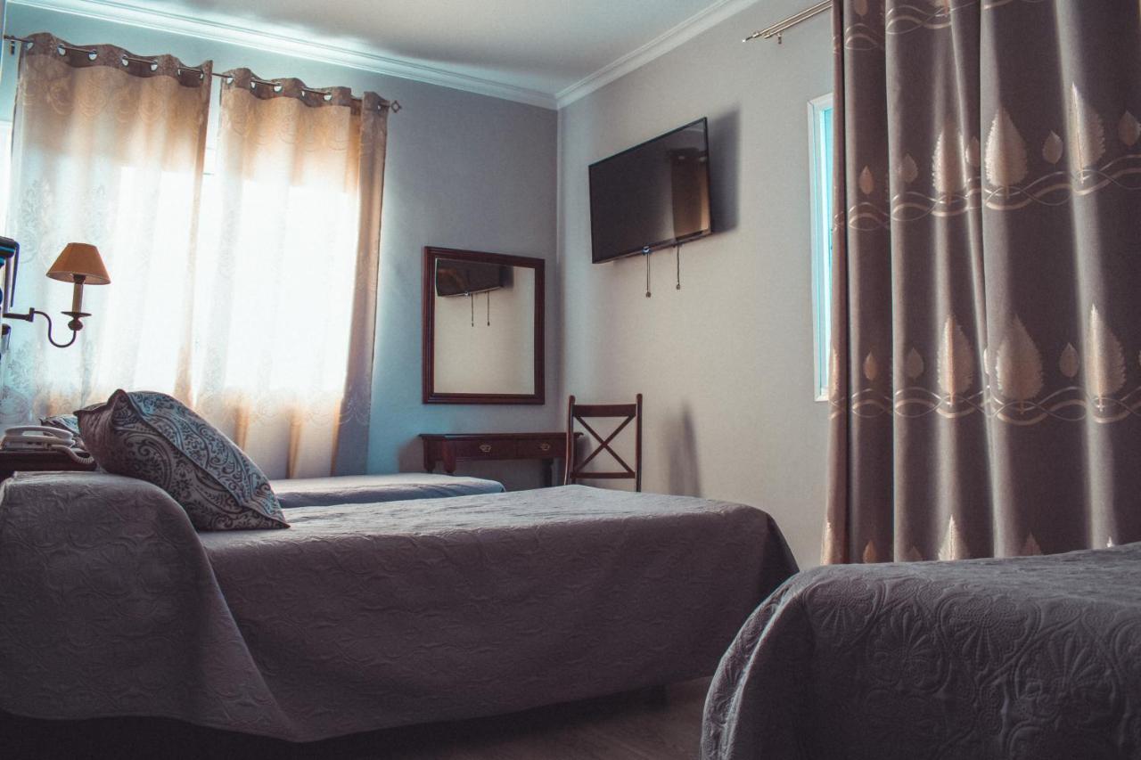 Morón de la Frontera La Morona Hotel מראה חיצוני תמונה